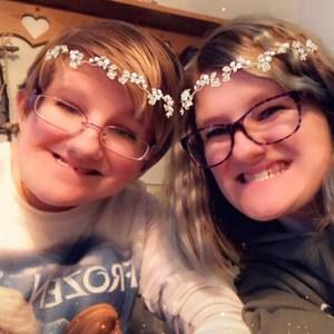 Meet your Posher, Marianne